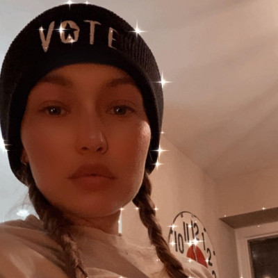 Η Yolanda τράβηξε την ωραιότερη photo της Gigi με την αξιολάτρευτη κόρη της