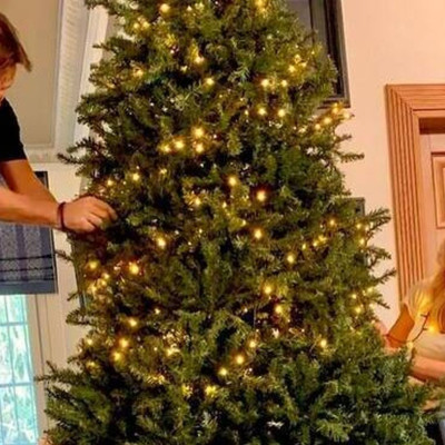 Ελένη Μενεγάκη: Έτσι σχολίασε ο γιος της το στολισμό του σπιτιού με τον Μάκη της!