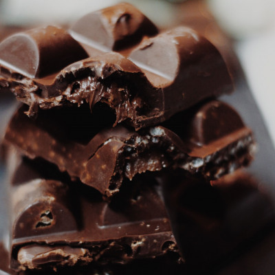 DIY: Φτιάξε το πιο λαχταριστό lip balm με γεύση… σοκολάτα!