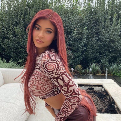 Δε φαντάζεσαι πώς είναι στην πραγματικότητα τα μαλλιά της Kylie Jenner