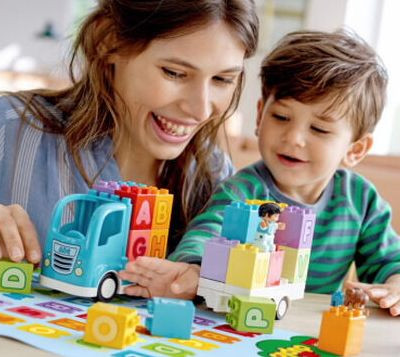 Τι περιλαμβάνει το 24ωρο μιας νέας μητέρας στο σπίτι; Οι μαμάδες τους Mothersblog.gr αποκαλύπτουν!