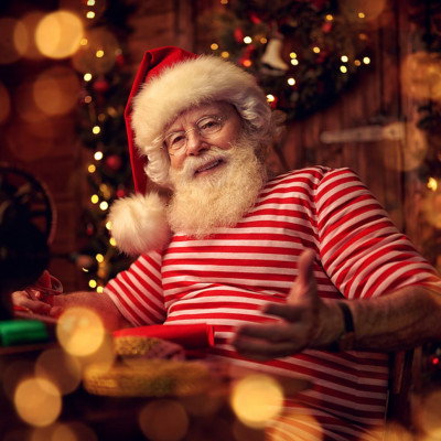 Μαμά; Θα έρθει ο Άγιος Βασίλης φέτος;