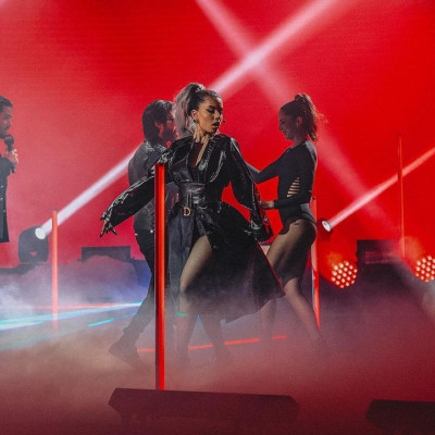 Η Natasha Kay είναι η Queen του Tik-Tok με το νέο «Lockdown»