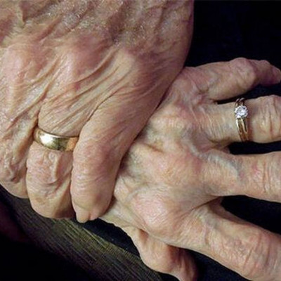 Κορονοϊός: Οικογενειακή τραγωδία στη Λαμία - Νεκρές αδελφές από τον ιό