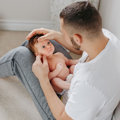 Μπαμπάδες και μωρά σε ξεκαρδιστικές στιγμές (vid)