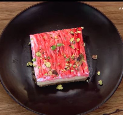 Εκμέκ με μελομακάρονα από τον Άκη Πετρετζίκη