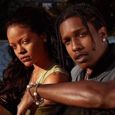 Η Rihanna έκανε γιορτές με τον αγαπημένο της και τον πήγε στο πατρικό της