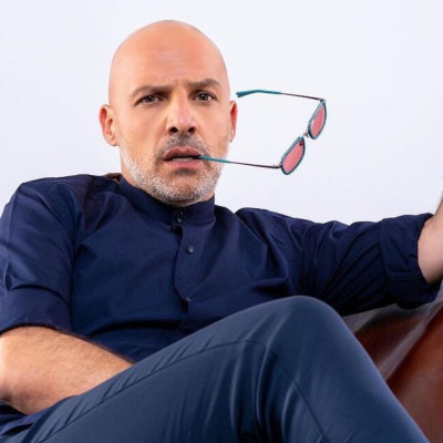 Έχετε δει το σπίτι του Νίκου Μουτσινά; Θα ξετρελαθείτε! (photos)