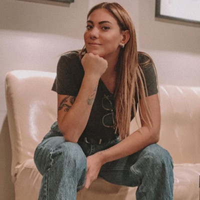 Η σέξι φωτογραφία της Ευρυδίκης Βαλαβάνη με την αδερφή της