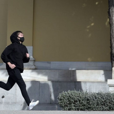 Κρούσματα σήμερα: 671 νέα ανακοίνωσε ο ΕΟΔΥ - 25 νεκροί σε 24 ώρες, στους 340 οι διασωληνωμένοι