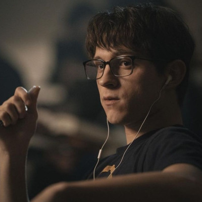 Ο Tom Holland έκανε ένα πολύ περίεργο tweet & το κοινό εκνευρίστηκε