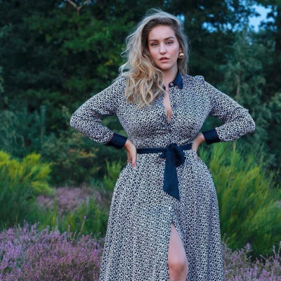 Κι όμως! Η ξαδέρφη των αδερφών Hadid είναι διάσημη TikToker και plus size μοντέλο