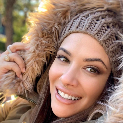 Η Λάουρα Νάργες άλλαξε τα μαλλιά της και είναι μία θεά