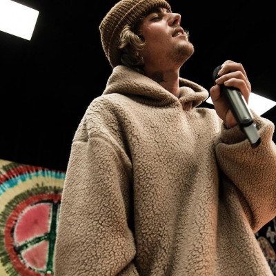 Justin Bieber: Μόλις αποκάλυψε τι ετοιμάζει στους fans και θα ενθουσιαστείς