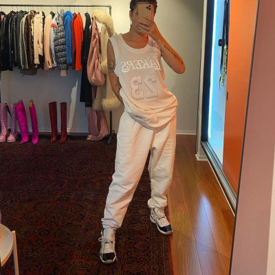 Η αγαπημένη σου pop star είναι έγκυος στο πρώτο της παιδί (photos)