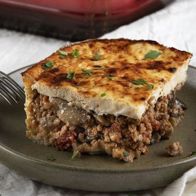 Φτιάξε τον μουσακά express του Άκη Πετρετζίκη