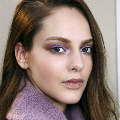 We are calling it! Αυτό το χρώμα θα φοράμε όλες στα μάτια μας το 2021