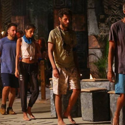 Survivor: Είναι αυτό το πρώτο ειδύλλιο στην ομάδα των «Μπλε»;
