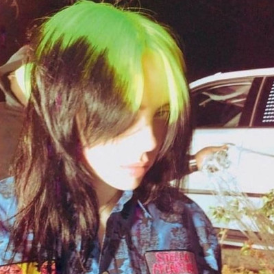 Billie Eilish: Αυτός είναι ο λόγος που ξεκίνησε να ασχολείται με τη μουσική