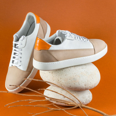 DIY: Μπορείς να φτιάξεις μόνη σου τα πιο Instagrammable sneakers