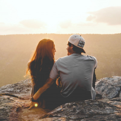 5 σημάδια που δείχνουν ότι του αρέσεις