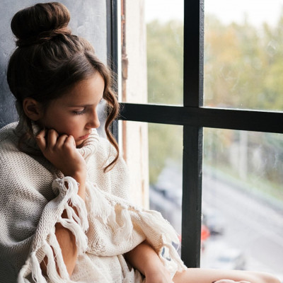 Η κόρη μου δεν έχει δει ακόμα περίοδο - Να ανησυχήσω;