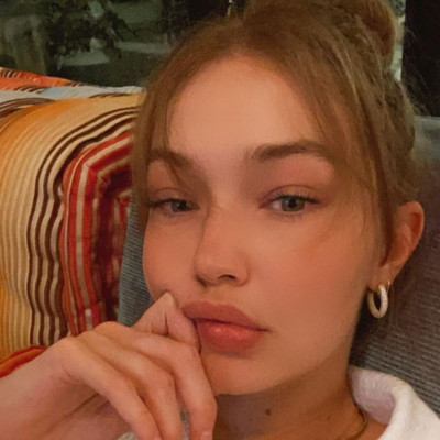 Η Gigi Hadid έκανε το πιο comfy, casual outfit για κάθε μέρα