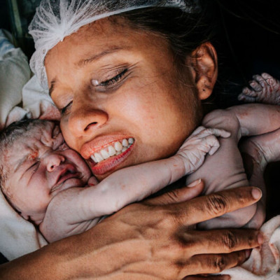 Αυτές είναι οι καλύτερες φωτογραφίες τοκετού για το 2021 (pics)