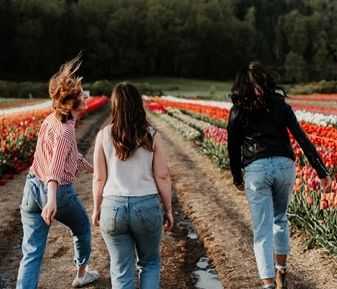 #ProjectUnlonely: Οι πολύτιμοι σύμμαχοι μας στη μάχη ενάντια στην κρυμμένη μοναξιά