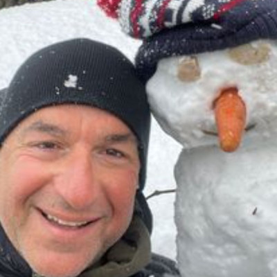 Γιώργος Λιάγκας: Η απίθανη φωτογραφία με τους γιους του στα χιόνια