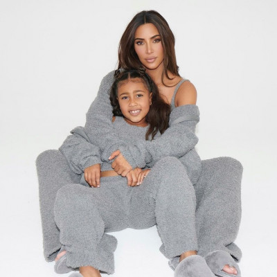 Έχεις ιδέα πόσο μεγάλωσε η κόρη της Kim Kardashian; Eίναι ίδια η μαμά της