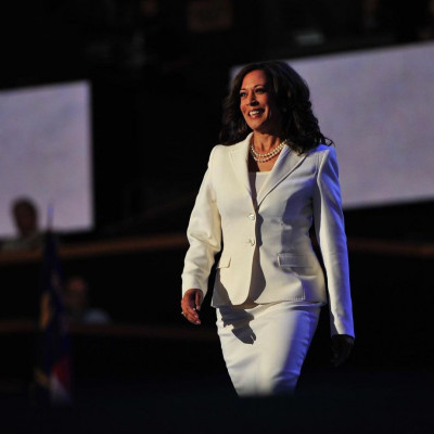 Αυτό είναι το διαμέρισμα που πουλά στο San Francisco η Kamala Harris