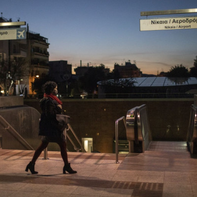 Κρούσματα σήμερα: «Κόλαση» με 2.147 νέες μολύνσεις - 357 διασωληνωμένοι και 22 θάνατοι σε 24 ώρες