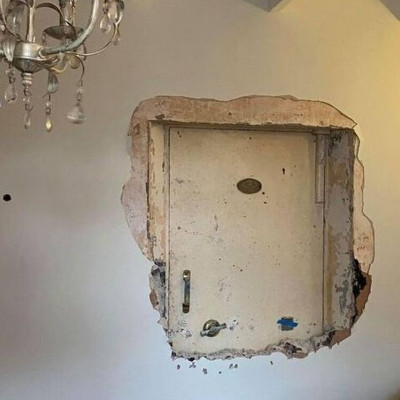 Το «στοιχειωμένο» σπίτι της Κορνουάλης - Η κρύπτη με άγνωστους χάρτες και ιστορικά δεδομένα