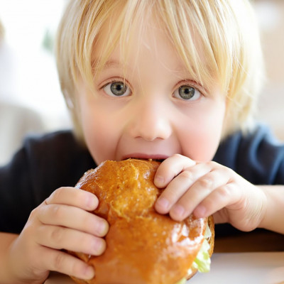 Πώς θα προλάβετε την παιδική παχυσαρκία