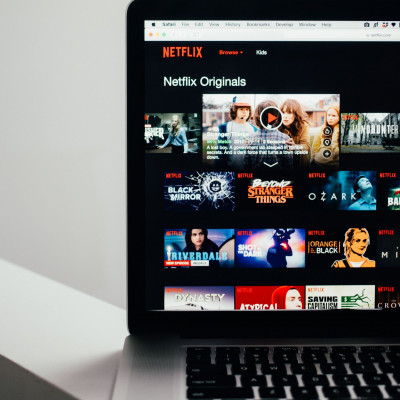 Ψάχνεις ταινία για το βράδυ; Αυτές είναι οι 5 καλύτερες ταινίες τρόμου για να δεις