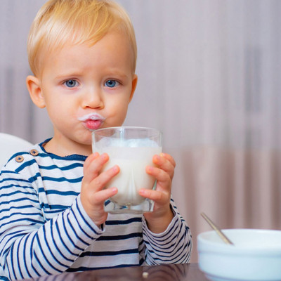 Δέκα μύθοι για τη διατροφή του παιδιού
