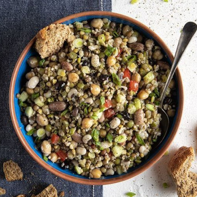 Άκης Πετρετζίκης: Οσπριάδα