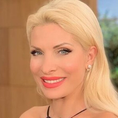 Ελένη Μενεγάκη: Ετοιμάζει την επιστροφή της - Με ποιο κανάλι μιλάει;