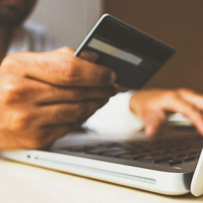 Πώς θα κάνεις το online shopping ακόμη πιο εύκολο και ασφαλές