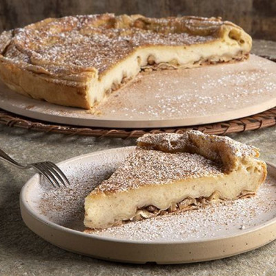 Άκης Πετρετζίκης: Γαλατόπιτα Μάνης