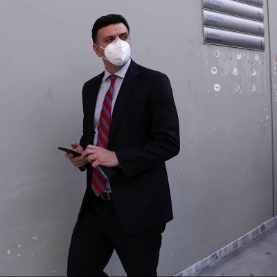 Εμβόλιο AstraZeneca - Κικίλιας: Ακολουθούμε πιστά τις οδηγίες του ΕΜΑ - Όποιος έχει ραντεβού να πάει