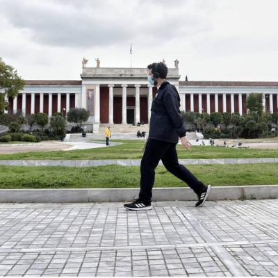 Άρση μέτρων ή παράταση; Πότε ανοίγουν τα κομμωτήρια;