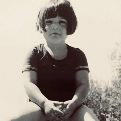 Το κοριτσάκι της φωτογραφίας είναι η αγαπημένη σου Ελληνίδα παρουσιάστρια