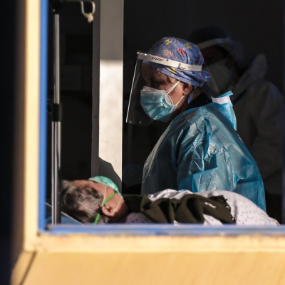 Κρούσματα σήμερα: 1.514 νέα ανακοίνωσε ο ΕΟΔΥ - 41 θάνατοι σε 24 ώρες, 674 οι διασωληνωμένοι