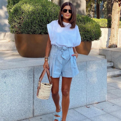 Η basket bag έρχεται φέτος για να μείνει και να απογειώσει τις εμφανίσεις μας