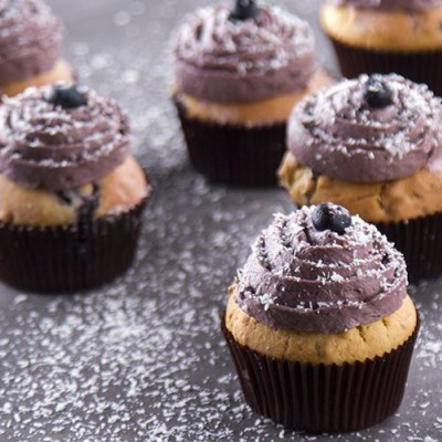 Άκης Πετρετζίκης: Muffins με μύρτιλα