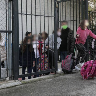 Άνοιγμα σχολείων: Ανοίγει μόνο η Γ΄ Λυκείου;