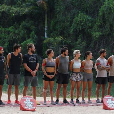 Survivor: 15 κορυφαία tweets έδειξαν την πόρτα της εξόδου στον Τριαντάφυλλο