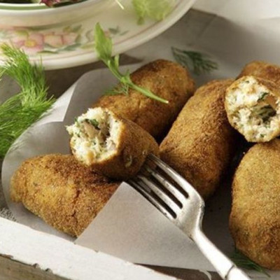 Άκης Πετρετζίκης: Κροκέτες ψαριού